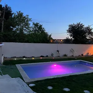 Maisonnette Avec Jardin Piscine Non Accessible Maison d'hôtes Marseille